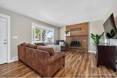 1938 Moerland Court NW, Grand Rapids, MI 49504 - Photo 15