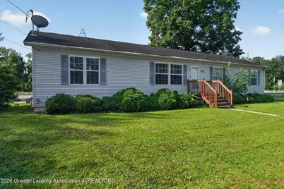 707 Sawyer Road, Lansing, MI 48911 - Photo 3
