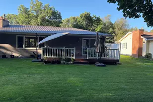 706 N Dr E, Marshall, MI 49068 - Photo 27