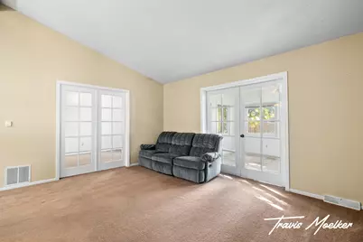 4582 Sutton Place SW, Grandville, MI 49418 - Photo 11