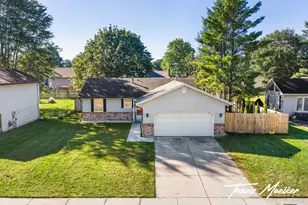 4582 Sutton Pl SW, Grandville, MI 49418 - Photo 1
