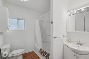 32 Liberty St, Coldwater, MI 49036 - Photo 7