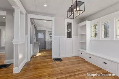 38 Benjamin Avenue NE, Grand Rapids, MI 49503 - Photo 9