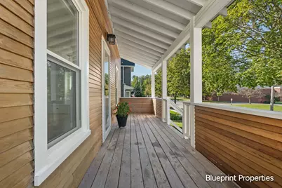 38 Benjamin Avenue NE, Grand Rapids, MI 49503 - Photo 3