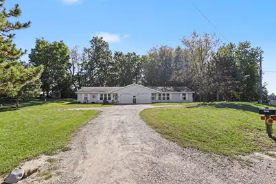 10437 Sunshine Drive, Delton, MI 49046 - Photo 3