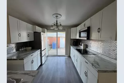 24104 Hass Street, Dearborn Heights, MI 48127 - Photo 11