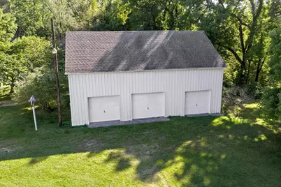 4750 N Coloma Road, Coloma, MI 49038 - Photo 7