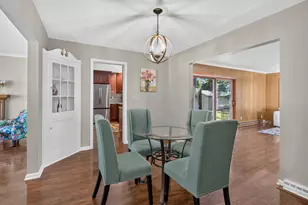 1325 Austscot Dr, Jackson, MI 49203 - Photo 11