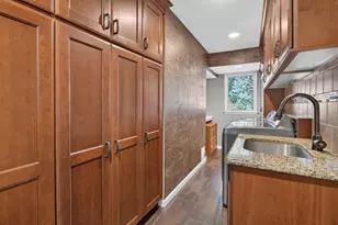 1325 Austscot Dr, Jackson, MI 49203 - Photo 15