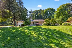 1325 Austscot Dr, Jackson, MI 49203 - Photo 31
