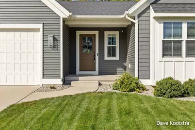 1657 SW Mulligan Drive SW, Wyoming, MI 49519 - Photo 5