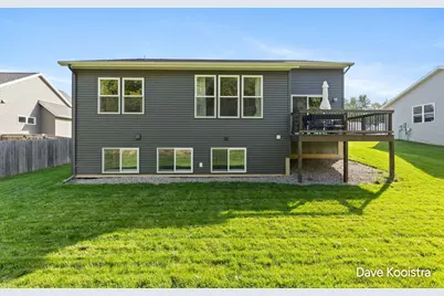 1657 SW Mulligan Drive SW, Wyoming, MI 49519 - Photo 35