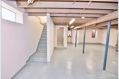 2349 Washtenaw Avenue, Ypsilanti, MI 48197 - Photo 25