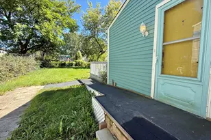 2183 Hemlock Dr, Ann Arbor, MI 48108 - Photo 17