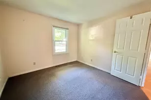 2183 Hemlock Dr, Ann Arbor, MI 48108 - Photo 13