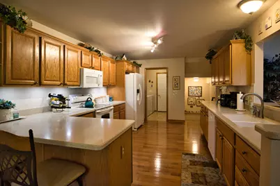 6180 Northridge Hills Drive, Brighton, MI 48116 - Photo 3