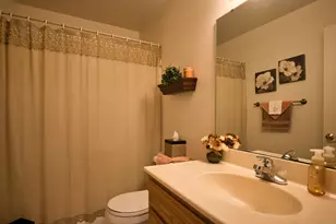 6180 Northridge Hills Dr, Brighton, MI 48116 - Photo 7