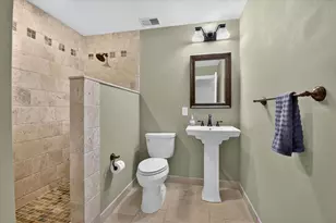 1041 Bicentennial Pkwy, Ann Arbor, MI 48108 - Photo 41