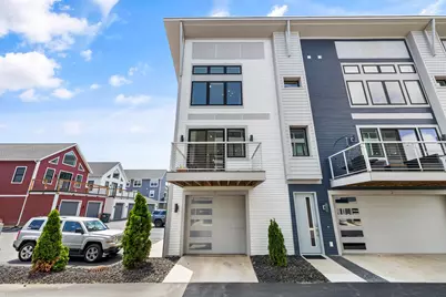 631 Fairview Avenue NE #1, Grand Rapids, MI 49503 - Photo 3