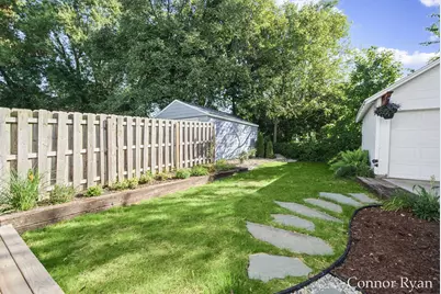 1362 Columbia Avenue NE, Grand Rapids, MI 49505 - Photo 33