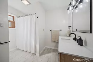 1362 Columbia Ave NE, Grand Rapids, MI 49505 - Photo 27