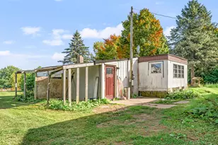 18226 11 Mile Rd, Leroy, MI 49655 - Photo 23