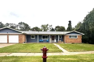 531 Lyon St, South Haven, MI 49090 - Photo 1