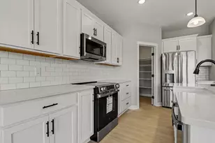 3810 Angling Wy, Traverse City, MI 49685 - Photo 5
