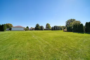 453 N Constitution Ave, Brooklyn, MI 49230 - Photo 55