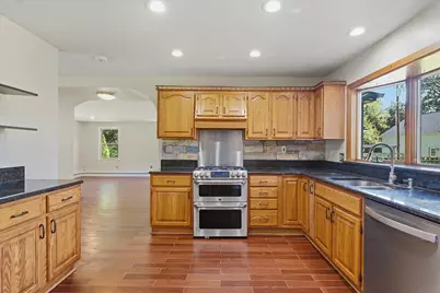 2785 Pearson Road, Milford, MI 48380 - Photo 9