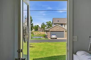 195 Southern Shores Dr, Brooklyn, MI 49230 - Photo 5