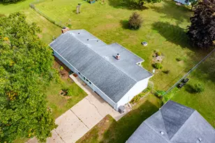 20398 Pine Lake Rd, Battle Creek, MI 49014 - Photo 39