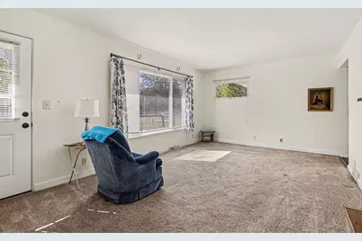 655 Ansley Drive, Saint Joseph, MI 49085 - Photo 7