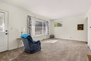 655 Ansley Dr, Saint Joseph, MI 49085 - Photo 7