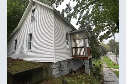 526 Davis Street, Manistee, MI 49660 - Photo 3