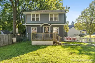 1621 Southampton Dr SE, Grand Rapids, MI 49508 - Photo 1