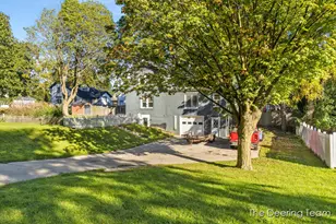 1621 Southampton Dr SE, Grand Rapids, MI 49508 - Photo 23