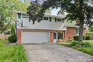 910 Mulford Dr SE, Grand Rapids, MI 49507 - Photo 3