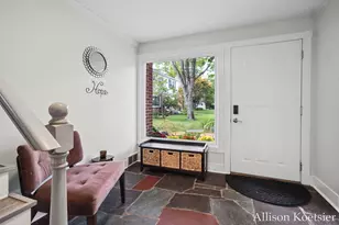 910 Mulford Dr SE, Grand Rapids, MI 49507 - Photo 7