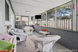 910 Mulford Dr SE, Grand Rapids, MI 49507 - Photo 31