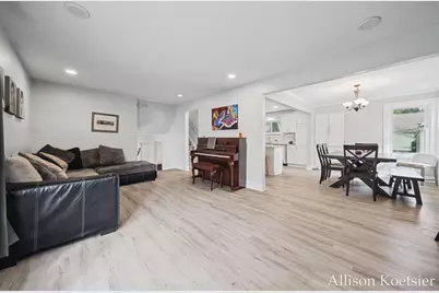 910 Mulford Drive SE, Grand Rapids, MI 49507 - Photo 11