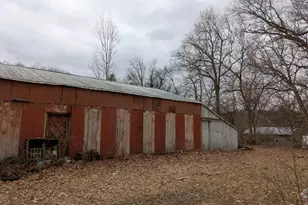 5024 W Fenwick Rd, Greenville, MI 48838 - Photo 7