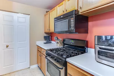 1137 Curzon Court #203, Howell, MI 48843 - Photo 17