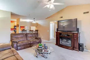 1137 Curzon Ct, Howell, MI 48843 - Photo 3