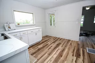 418 E Arbor Street E, Marcellus, MI 49067 - Photo 9