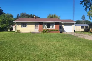 209 Kublick Dr, Benton Harbor, MI 49022 - Photo 1