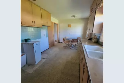 209 Kublick Drive, Benton Harbor, MI 49022 - Photo 7