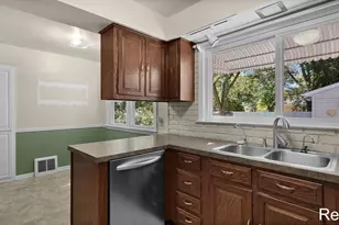 1650 Chapel St SW, Wyoming, MI 49519 - Photo 13