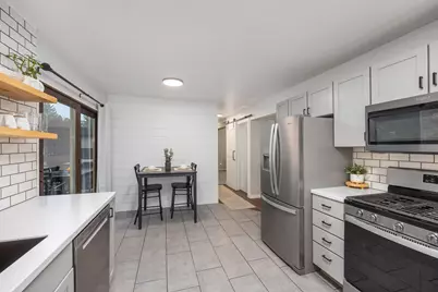 2531 Longmeadow Street NW, Grand Rapids, MI 49504 - Photo 9