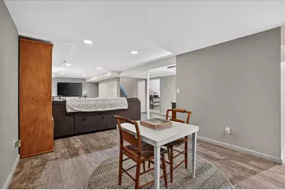 2009 Darby Drive, Lansing, MI 48906 - Photo 33